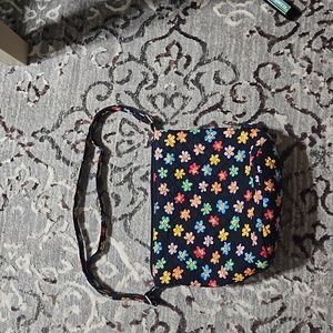 Vera bradley pride Daisies cross body bucket, new without tags
